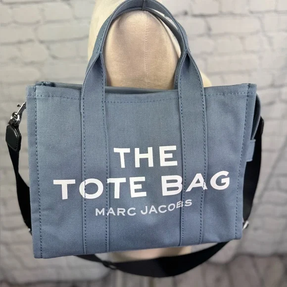 Marc Jacobs THE CANVAS MEDIUM TOTE BAG - Picture 2 of 7